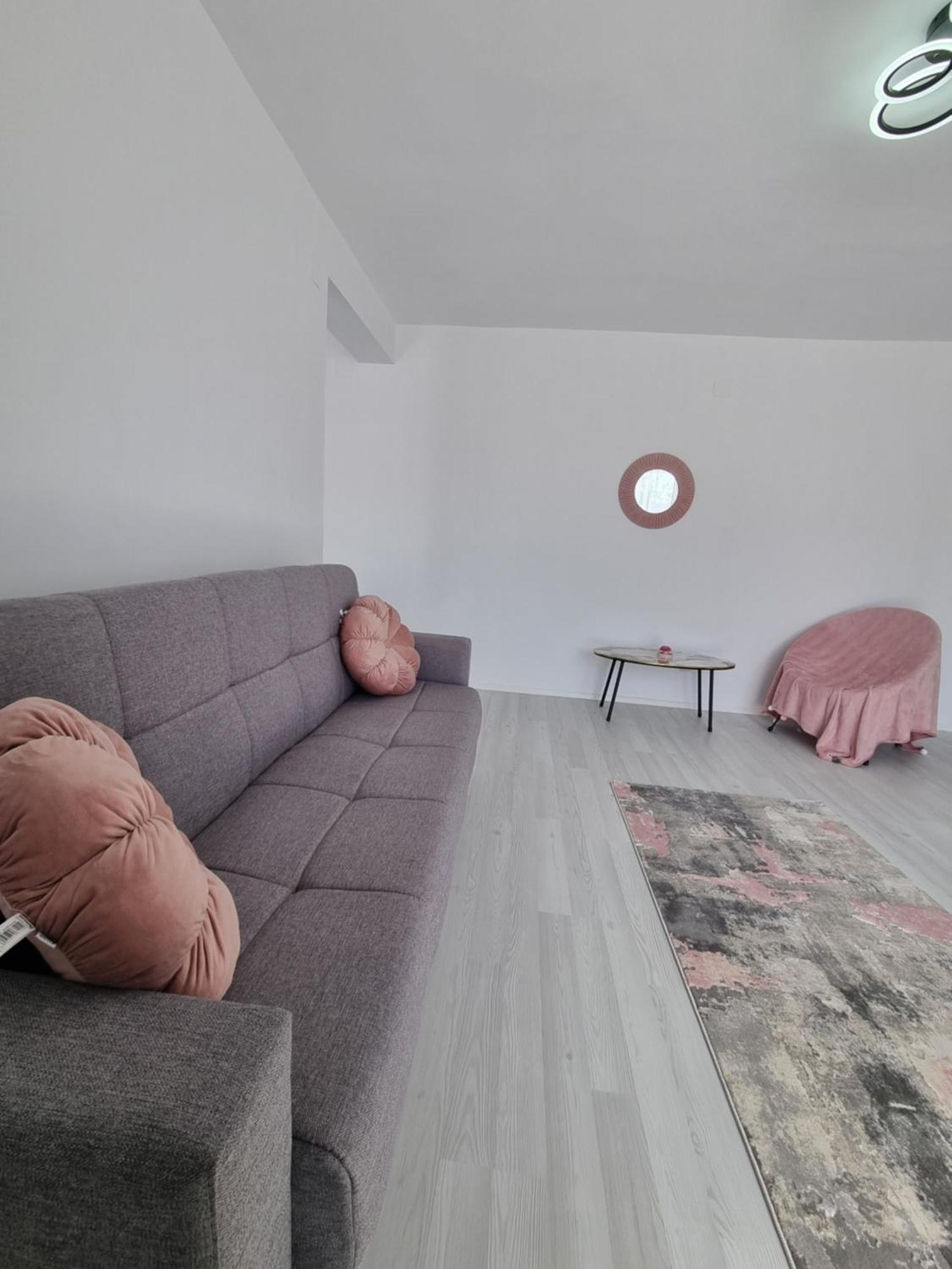 Apartament Central Pe Pietonala Nr2 Hunedoara Eksteriør billede