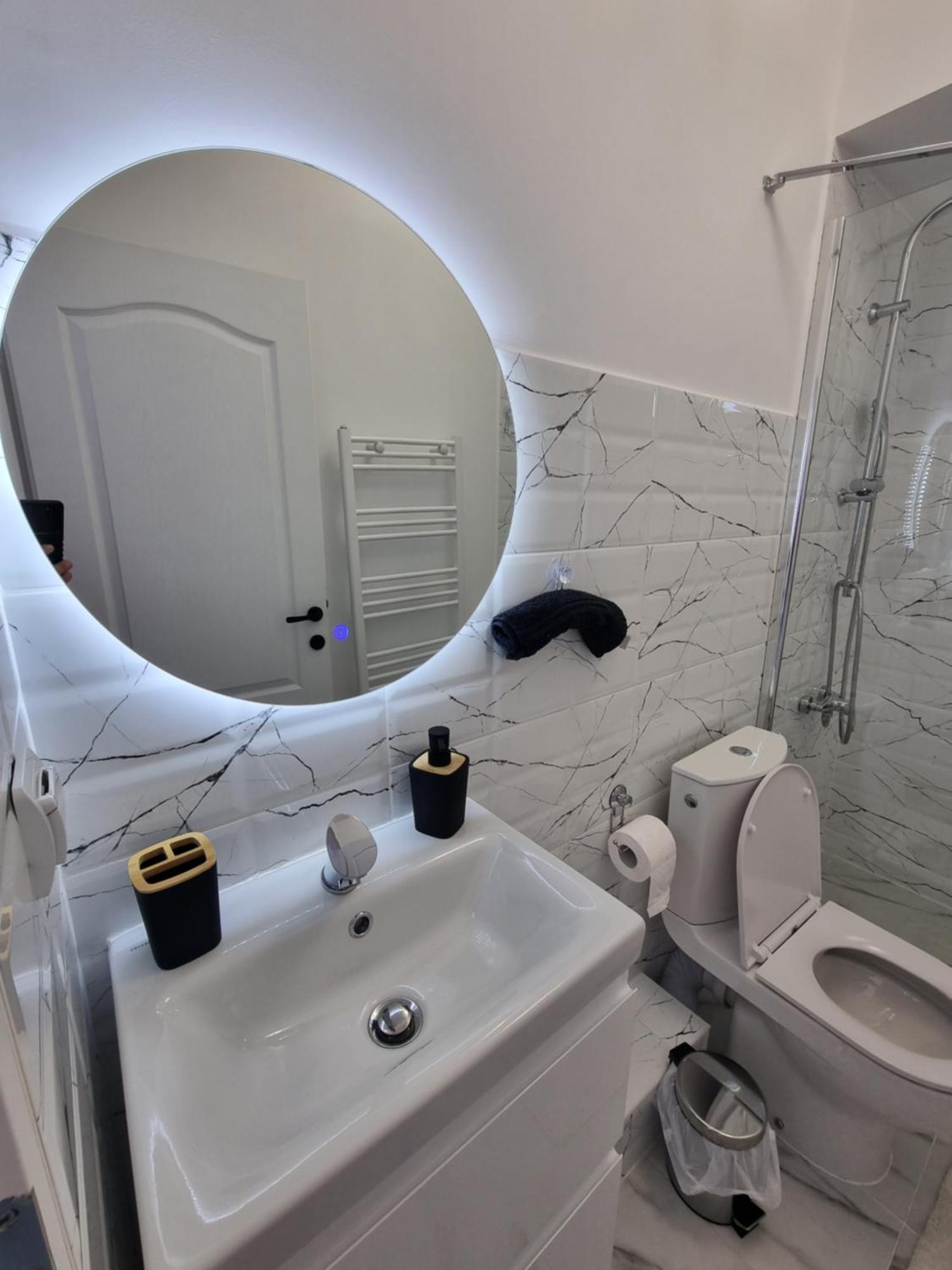Apartament Central Pe Pietonala Nr2 Hunedoara Eksteriør billede